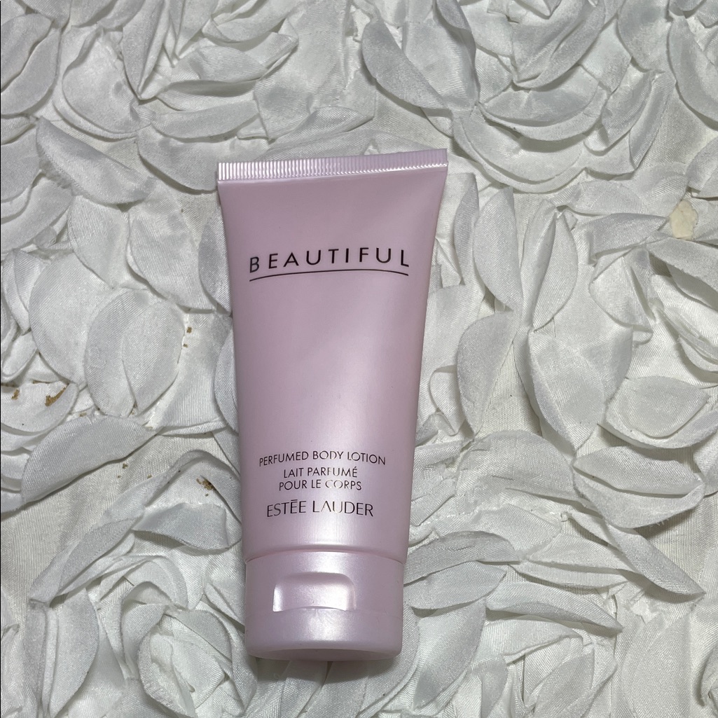 Estee Lauder Beautiful Perfumed Body Lotion In Soft Pink